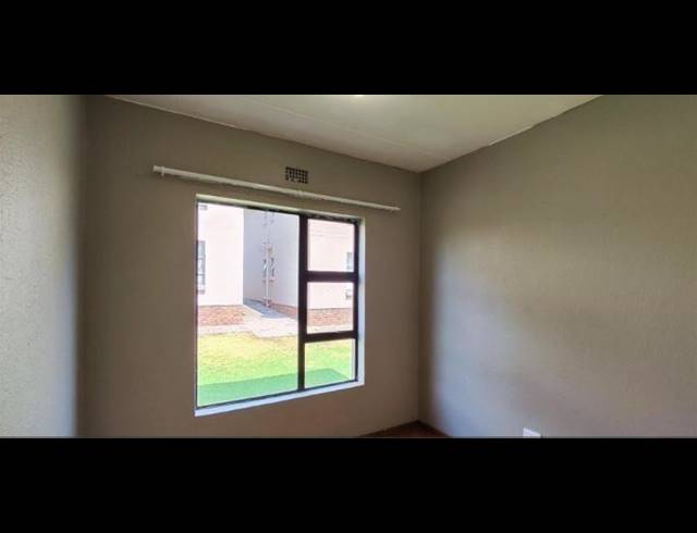 3 BEDROOM APARTMENT FOR SALE IN ALBERTSDAL